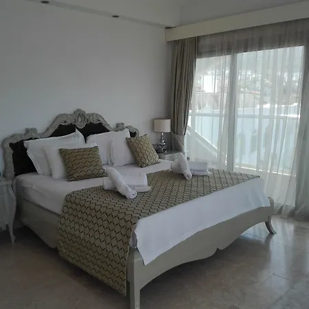 Pensionat Egesu Marina