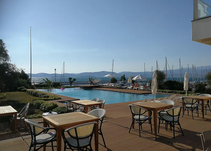 Egesu Marina Pensiune Gulluk