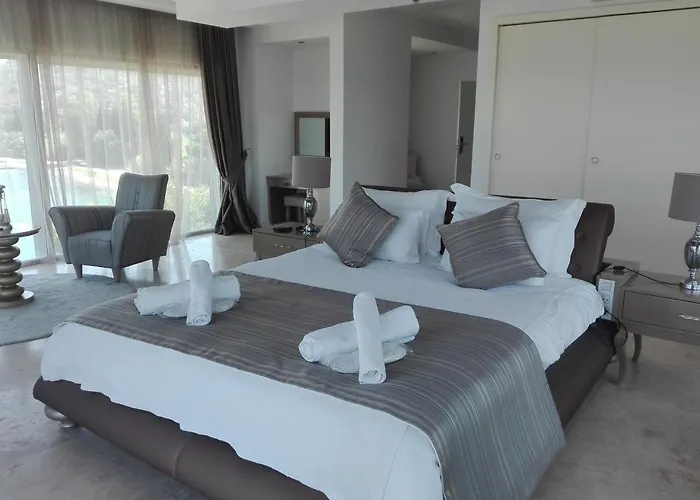 Pensiune Egesu Marina Gulluk