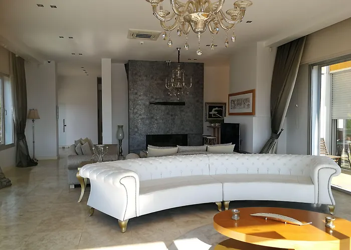 Egesu Marina Maison d'hôtes 2*